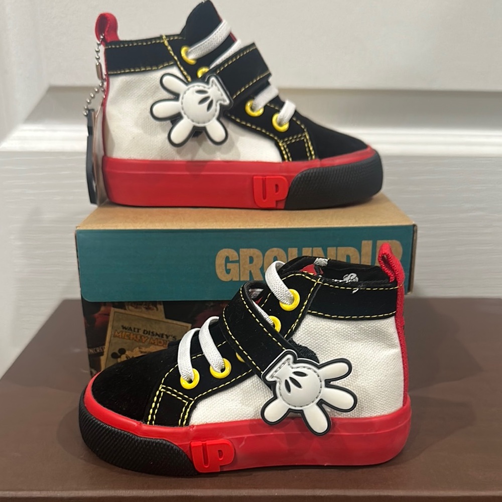 Disney Kids Ground Up Sneakers - Black, White, Red ~ size 6